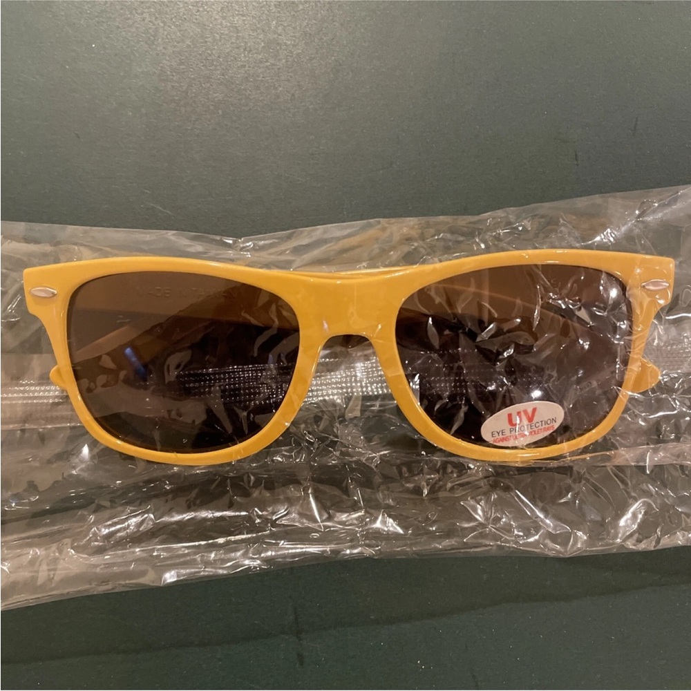 Yellow GOOGLE Sunglasses with Brown Lenses